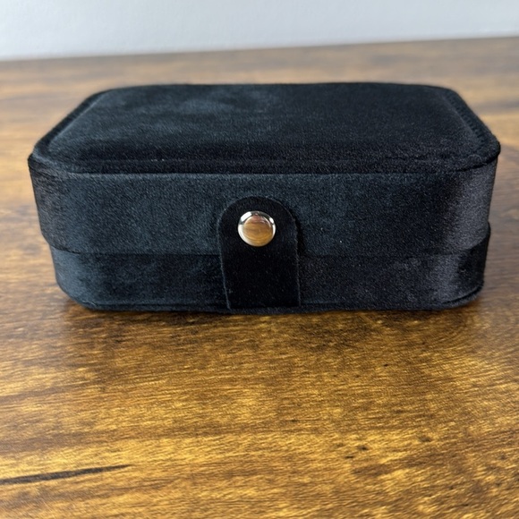 Black Velvet Jewelry Box - Picture 2 of 8
